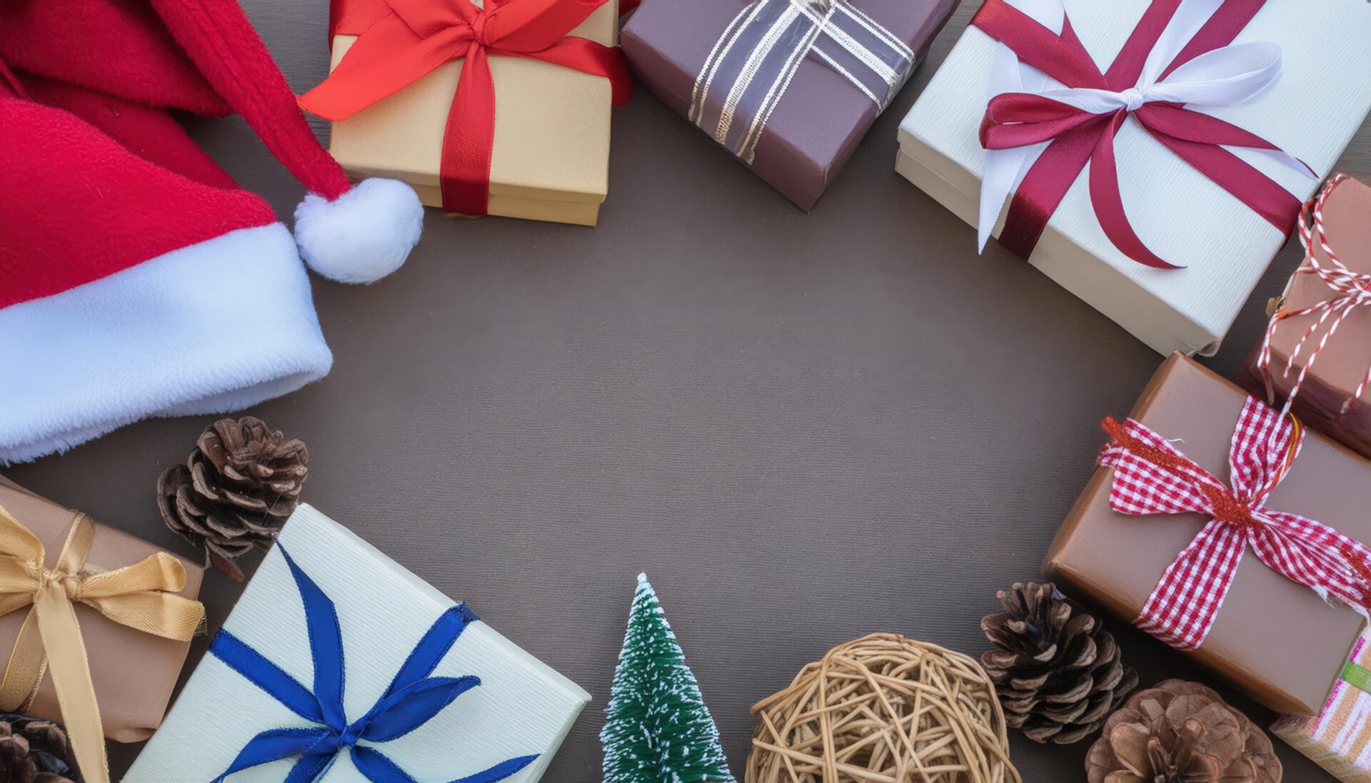 プレゼントとクリスマスのデコレーション