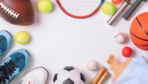 スポーツ用品が並ぶ白い背景のレイアウト