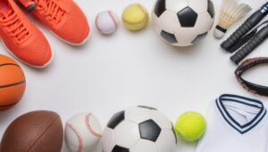 スポーツ用品が並ぶ白い背景のレイアウト