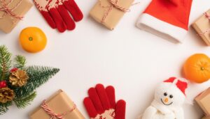 冬の贈り物が並ぶクリスマス風のレイアウト