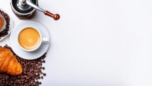 コーヒーミルとエスプレッソの朝食配置