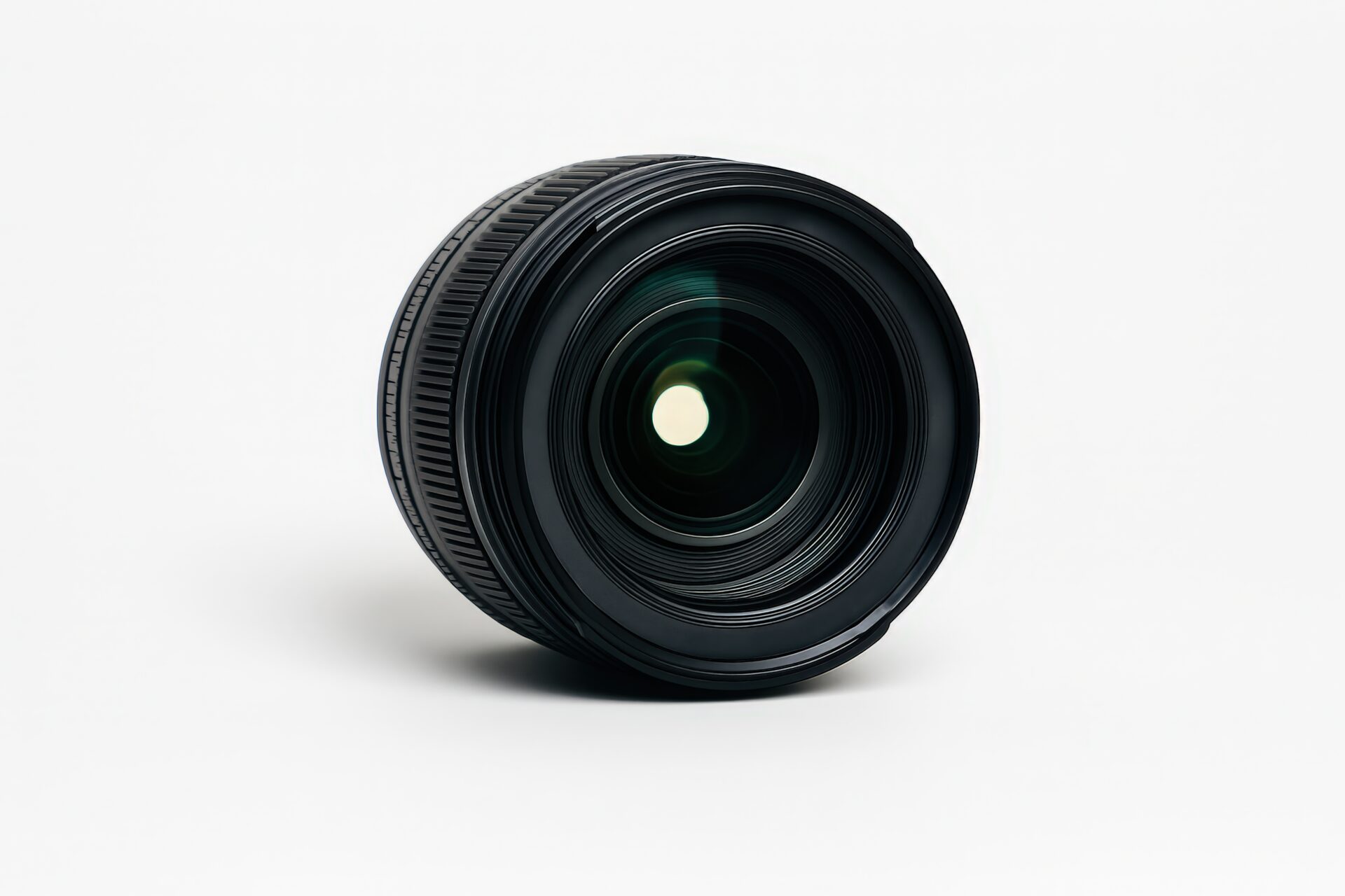 正面から見たレンズのアップ