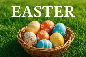 持ち手付きバスケットに入ったイースターエッグと「Easter」の文字