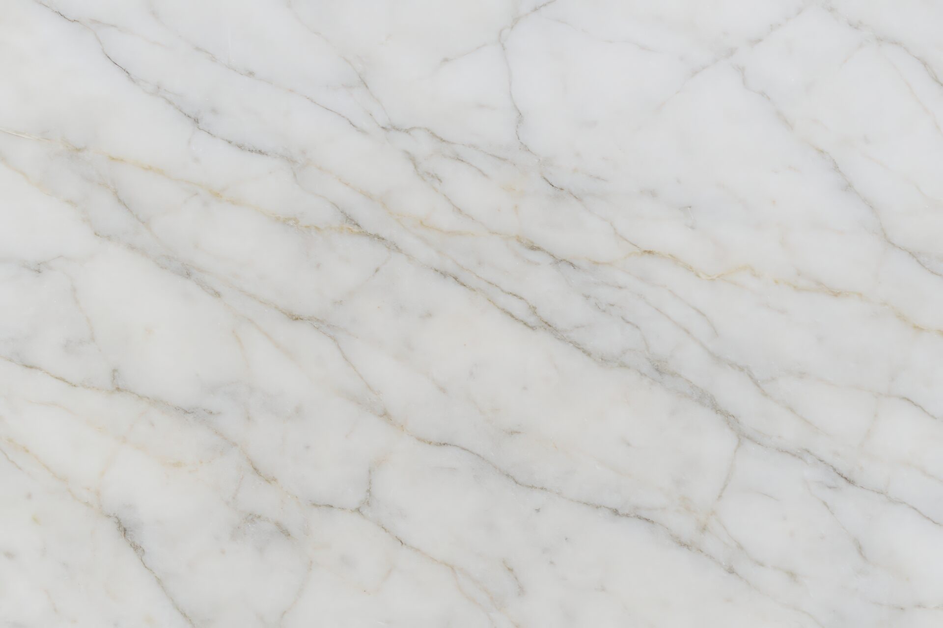 淡いグレーの筋が走るナチュラルな大理石テクスチャ