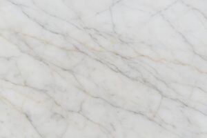 淡いグレーの筋が走るナチュラルな大理石テクスチャ