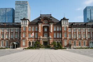 正面から見た東京駅丸の内駅舎