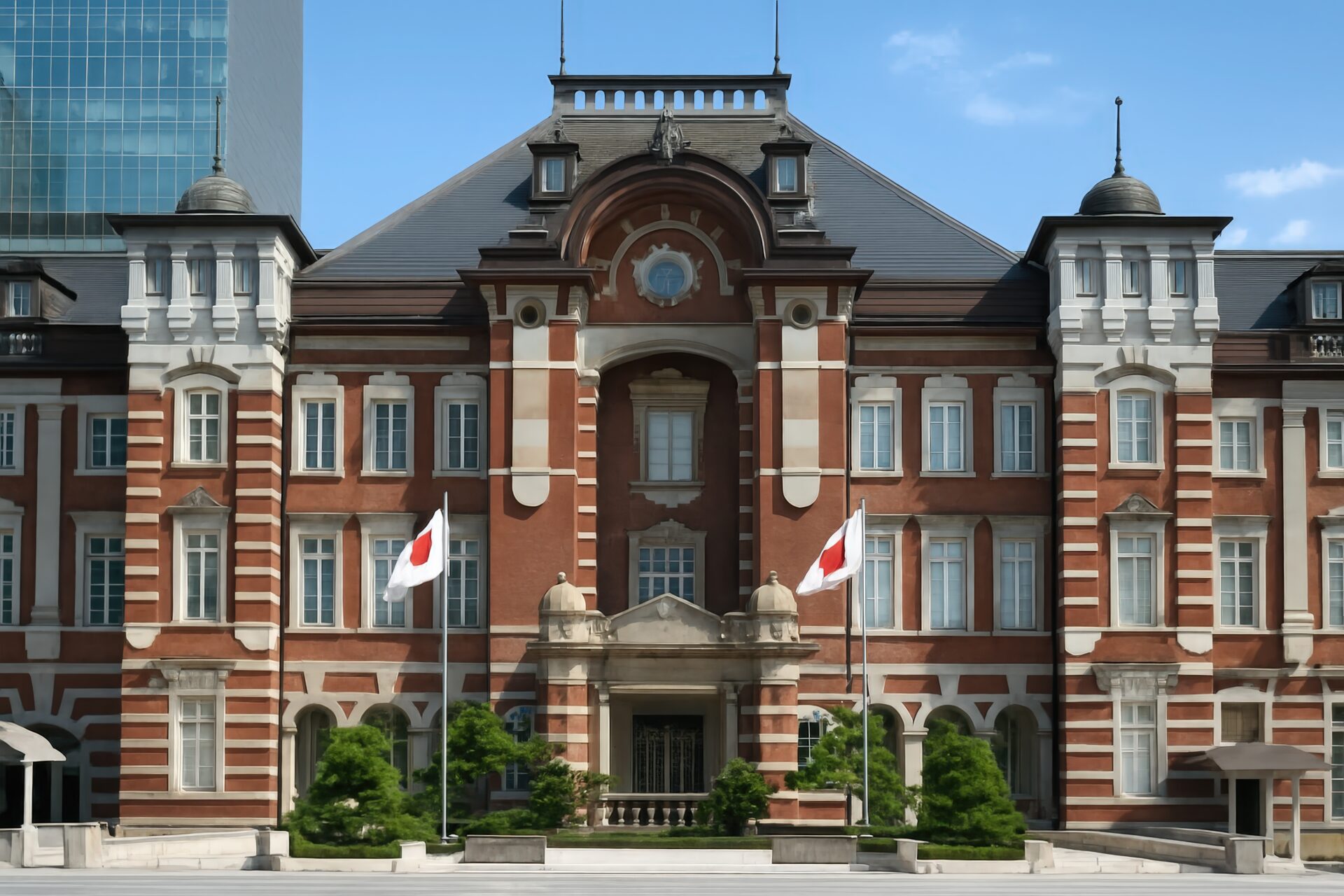 クラシックな赤レンガの東京駅駅舎