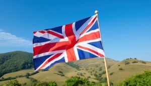 青空の下に掲げられたユニオンジャック