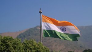 風になびくインド国旗