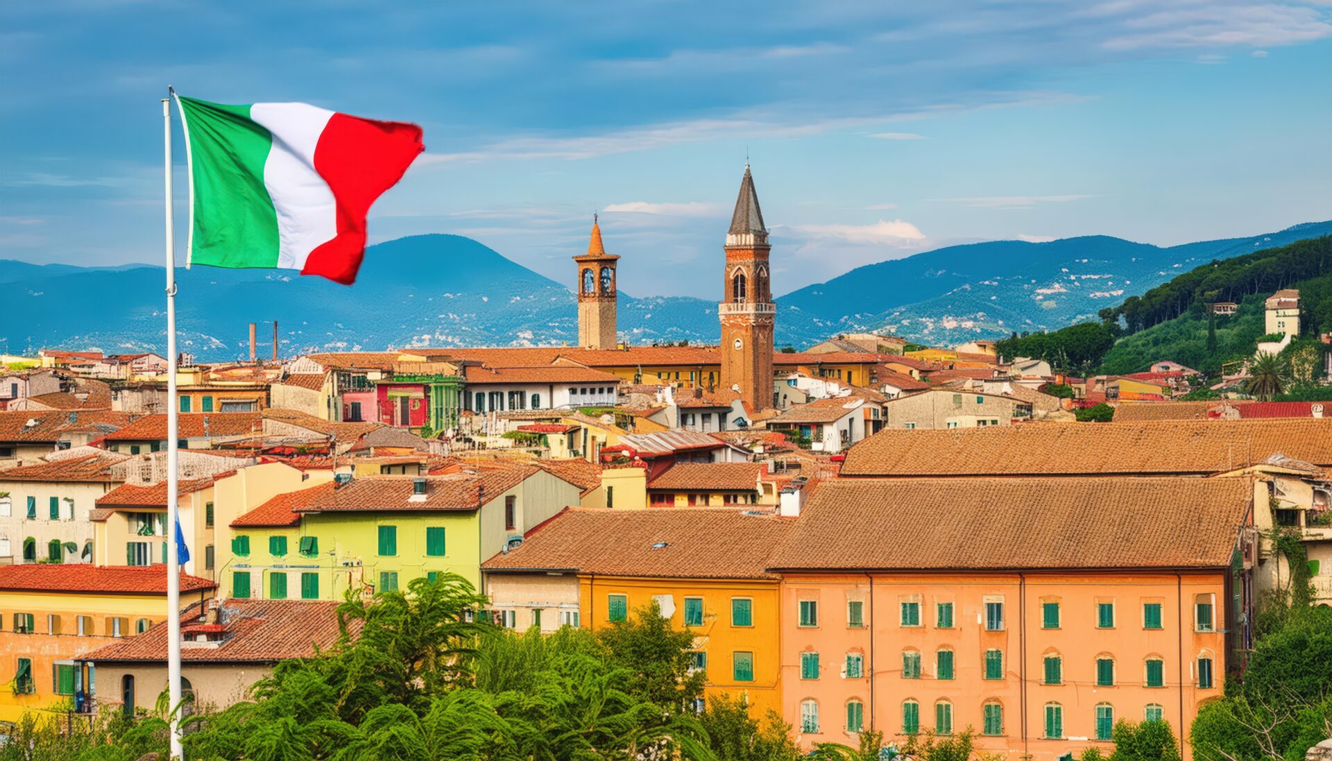 カラフルな建物とイタリア国旗