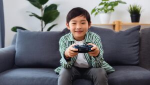 ゲームで遊ぶ少年 (6)