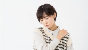 肩に手を置く女性2