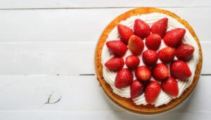 いちごのデコレーションケーキ