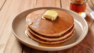 パンケーキとメープルシロップ