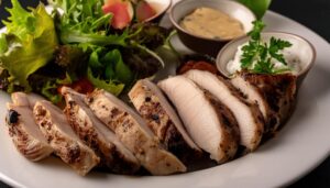 チキンスライスとディップソース