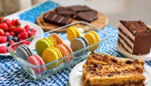 マカロンとデザートのテーブル