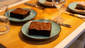 ディナーセットとブラウニー