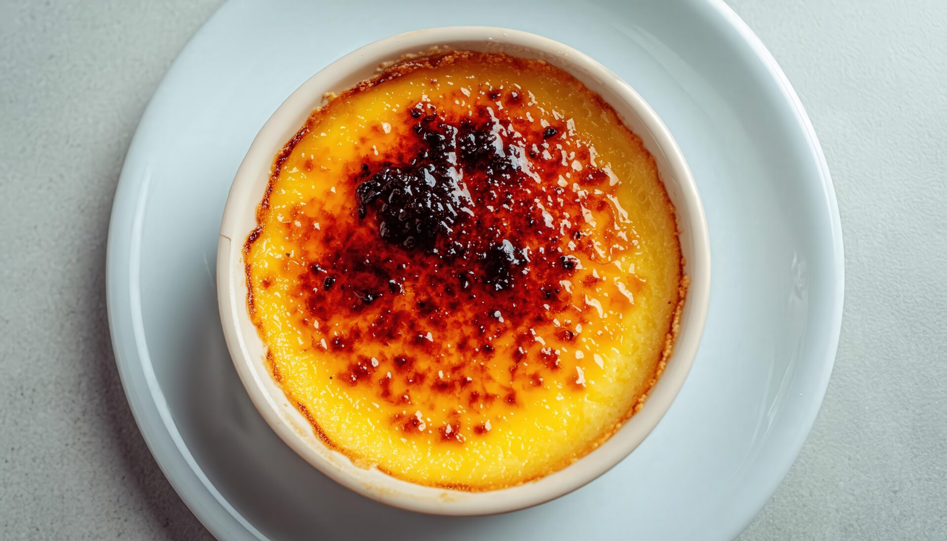 クレームブリュレのキャラメリゼ