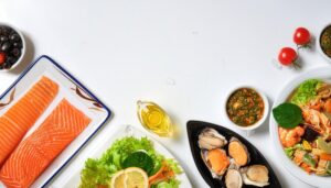 海鮮食材とサラダの盛り合わせ