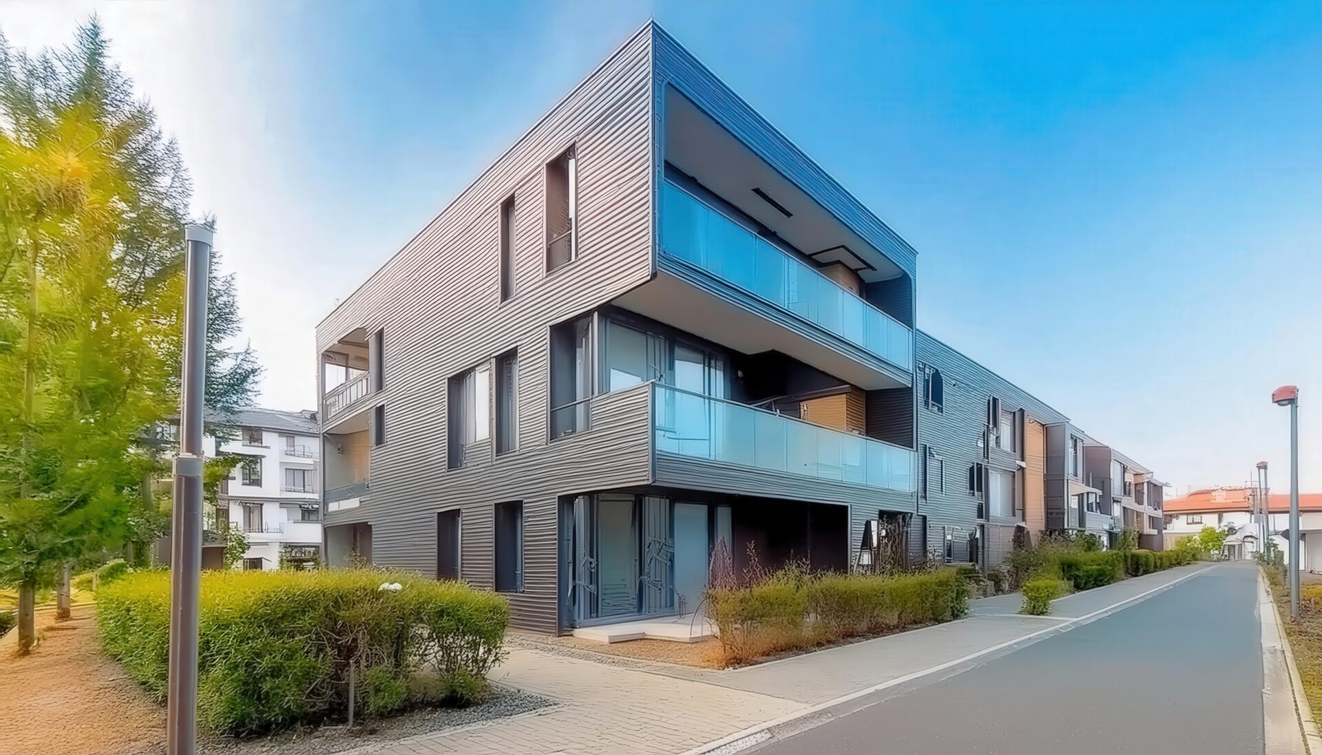 木製パネルを用いたモダン集合住宅の外観