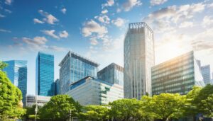 青空と高層ビル群