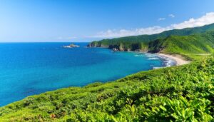 青い海と海岸線