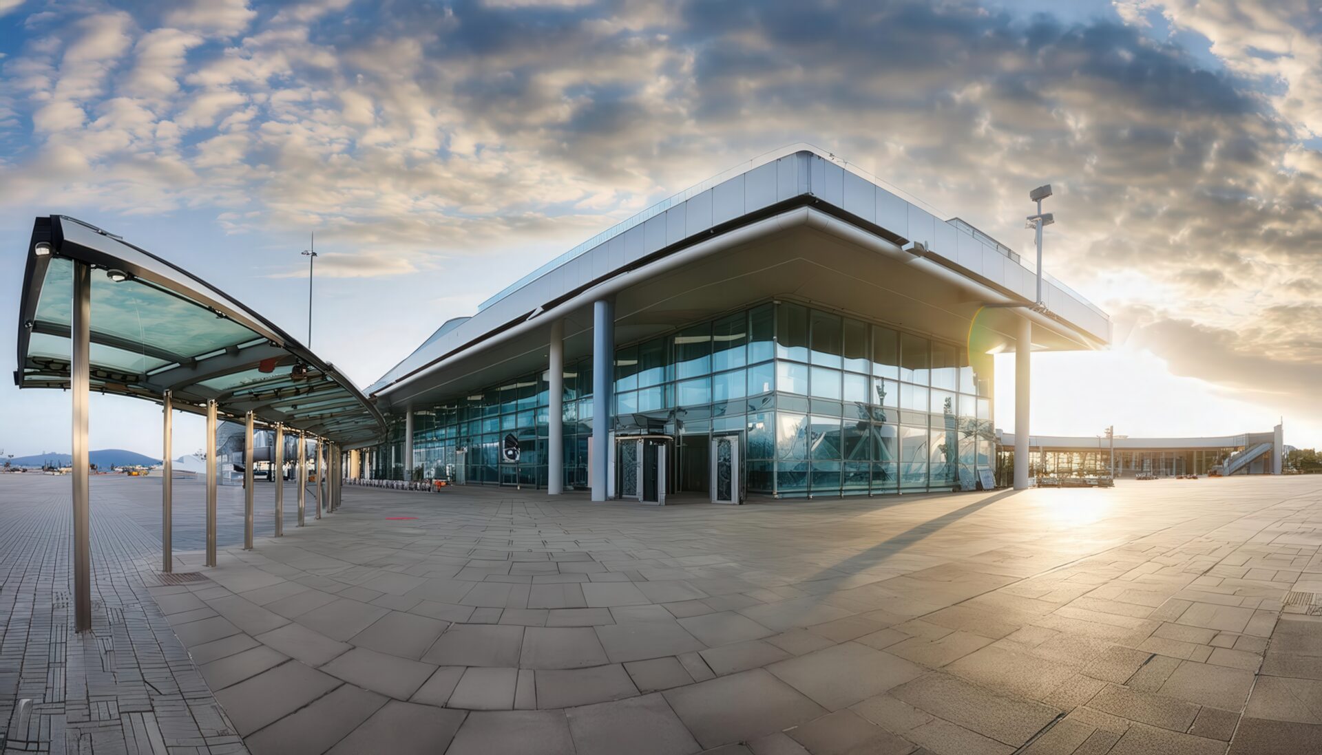 近代的なガラス張り空港