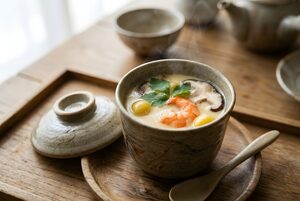 蓋を開けた茶碗蒸し