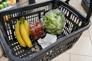 品数の少ない買い物かごとレシート