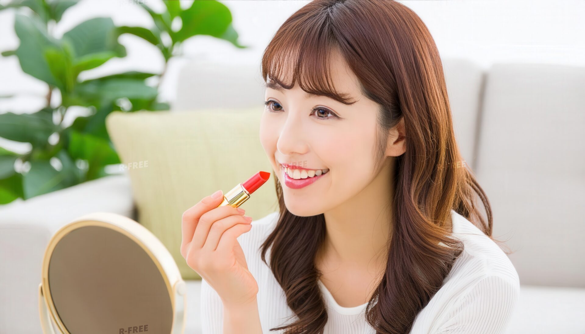 リップを持つ女性15
