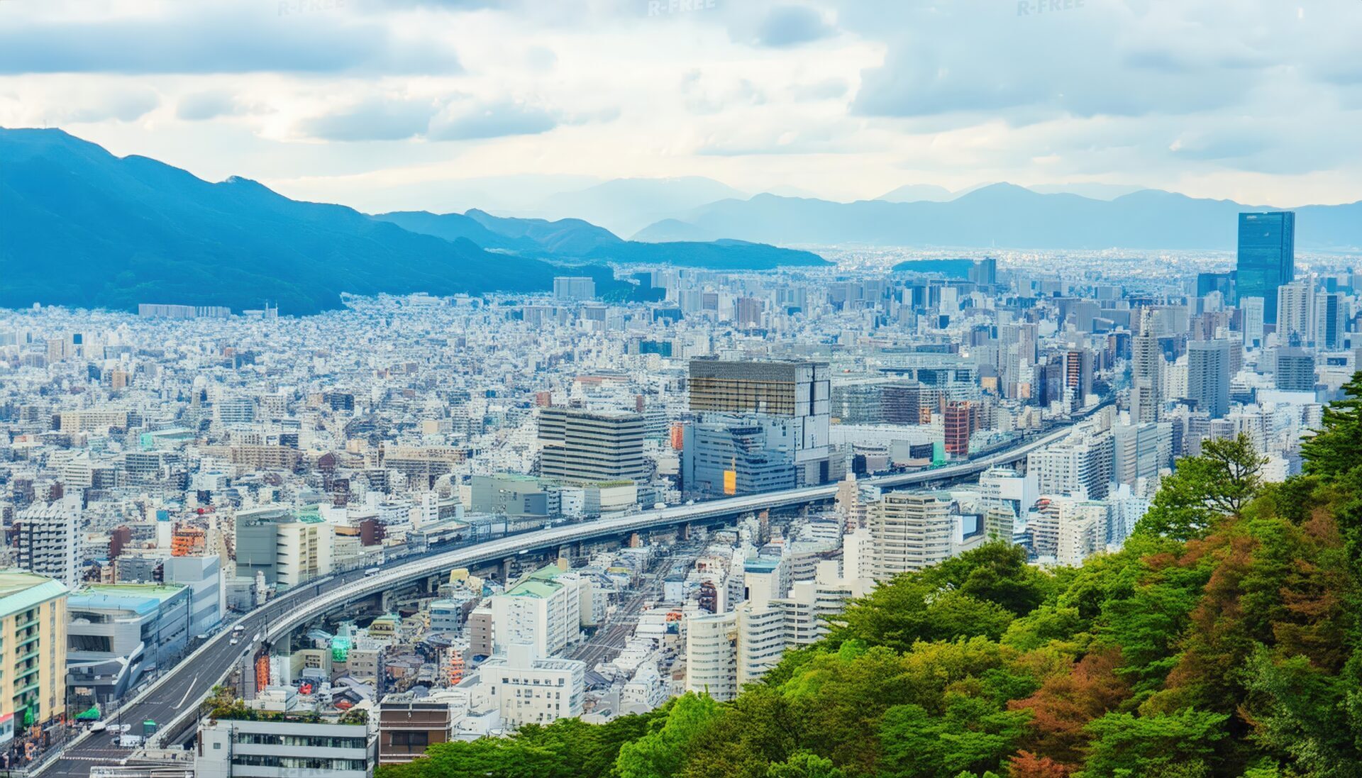 都市と高速道路の景観