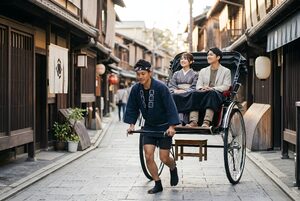 古い町並みを走る人力車